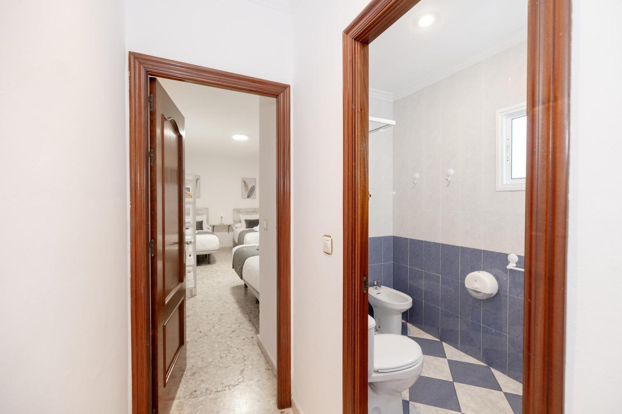 Apartamentos Trianasol Sevilla Exteriör bild