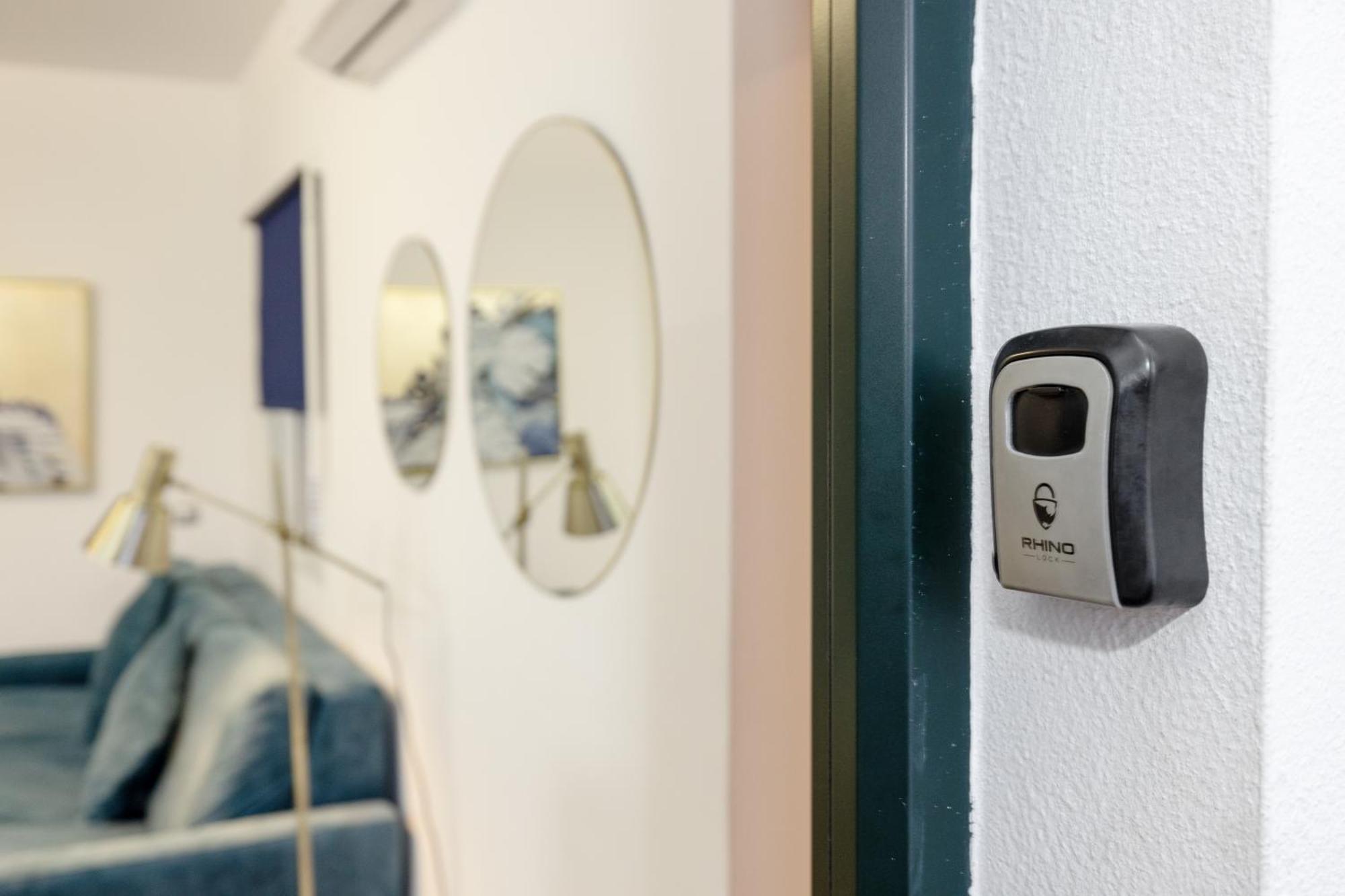 Apartamentos Trianasol Sevilla Exteriör bild