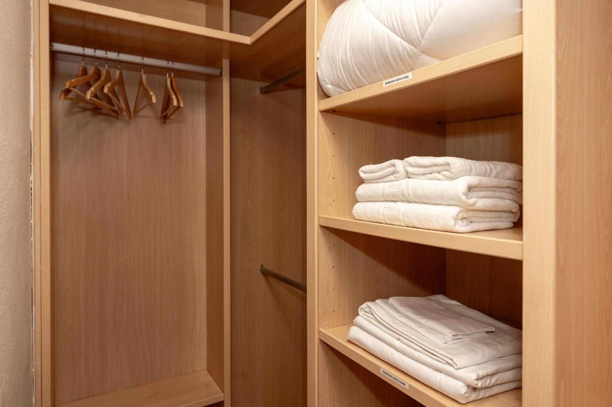 Apartamentos Trianasol Sevilla Exteriör bild